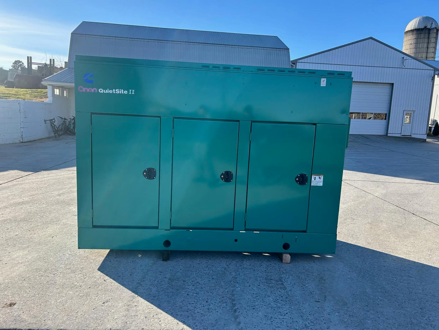 125KW Onan Cummins Diesel DGEA-4958042 12j0/208 3ph 1080hrs Enclosed TESTED