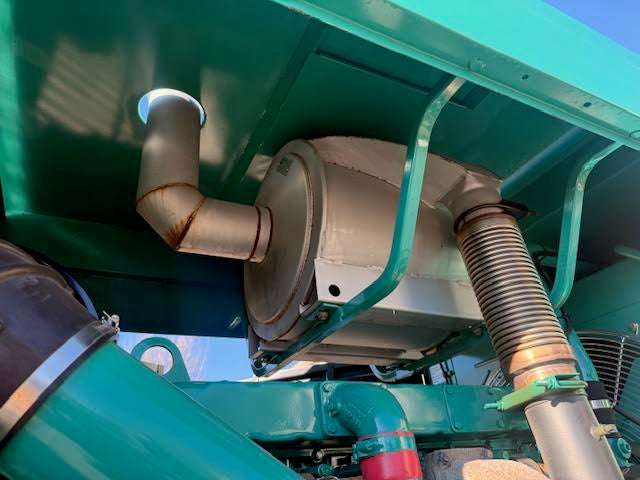 250KW Cummins Onan LTA-G1 Diesel Generator 3PH '05 768hrs Tested