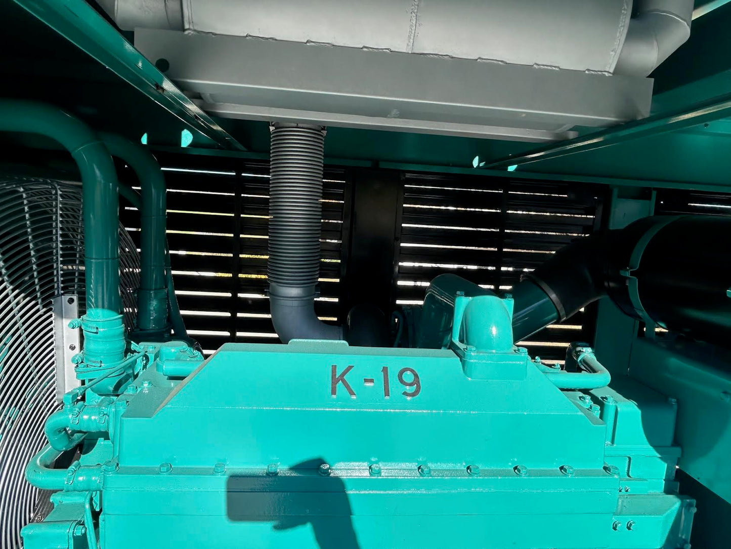 400KW Cummins KTA19G2 Diesel Generator 400DFEB 1137hrs TESTED