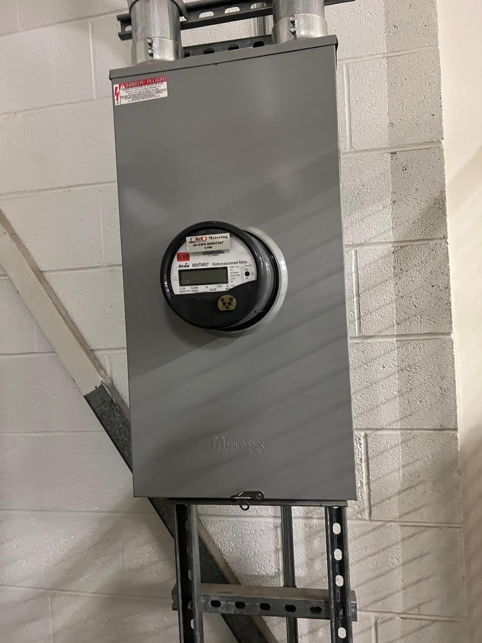 SatCon Power Systems Utility Interactive Solar Cell Inverter AE-225-60-PV-A