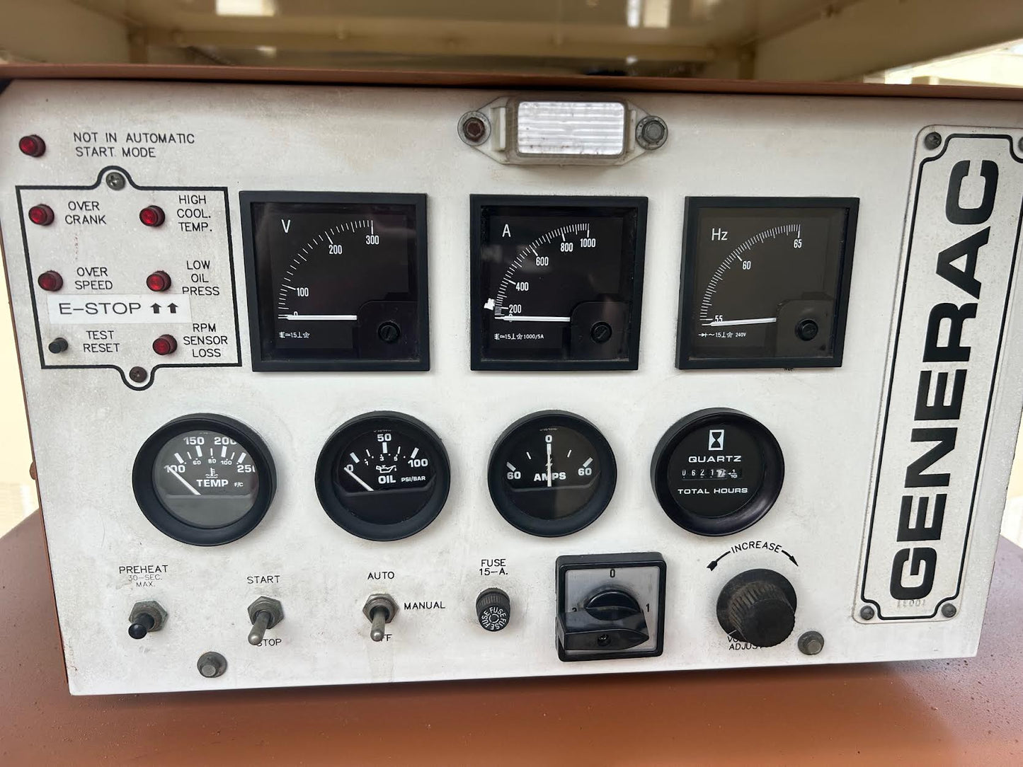 250KW Generac Diesel Generator 3PH '95 621hrs Tested