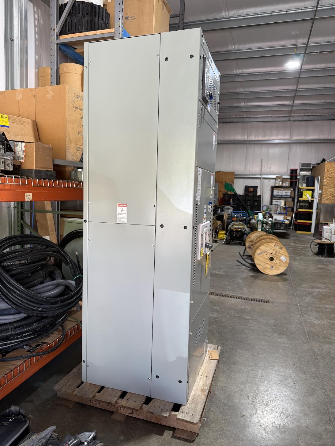 Eaton 2000A 480Y/277V 3PH 4W Pow-R-Line PRL-C Switchboard Main RGH 65k RGH32009E (SKU: 113140)