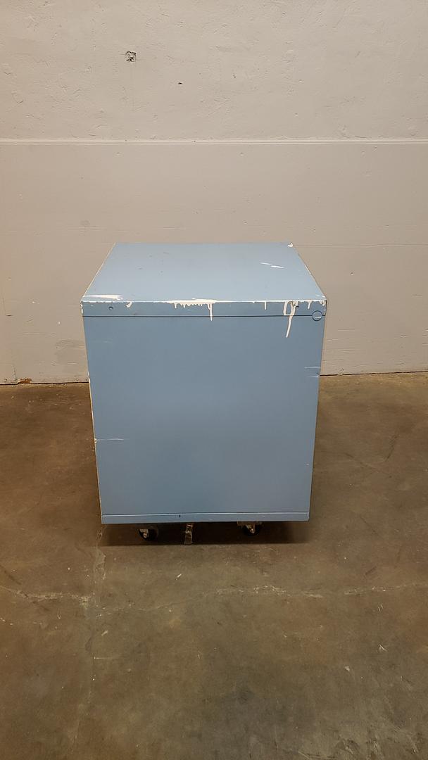 30" STANLEY Vidmar 1 Door Storage Cabinet(S6LLST10034)