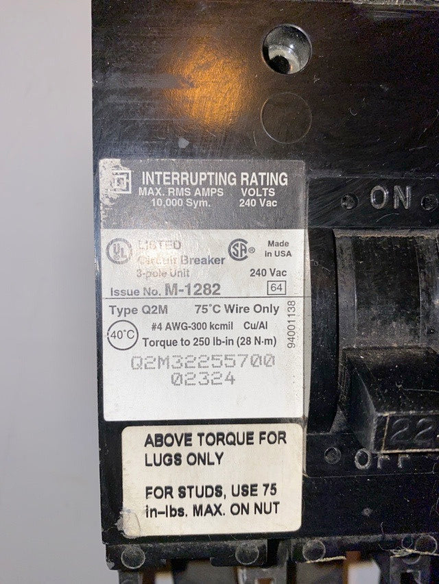 225A Square D M-1282 Q2M32255700 Circuit Breaker(S6LLST1448)