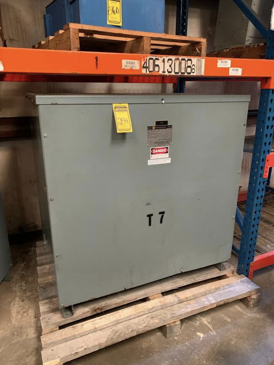 225KVA Square D Dry Type Transformer 3ph 480V x 208Y/1200