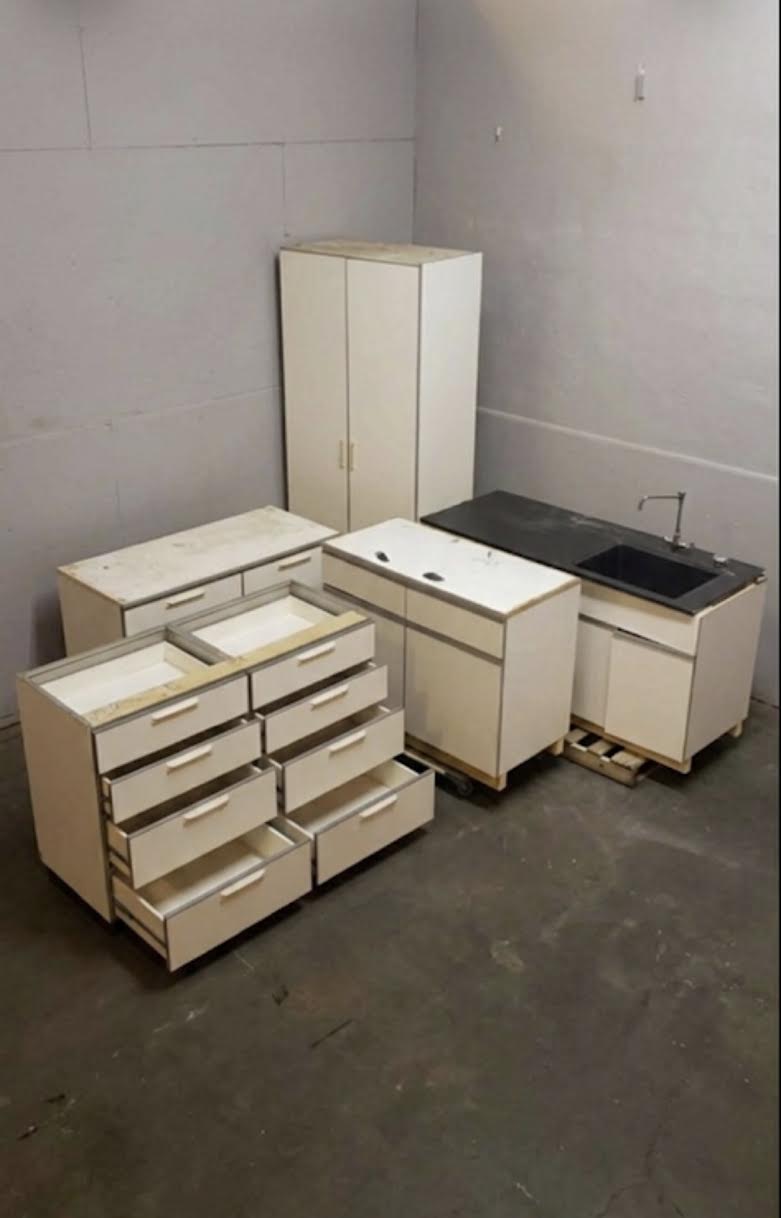 Chemsurf Lab Casework Benches & Storage Cabinet Wood 5 Pieces Bundle