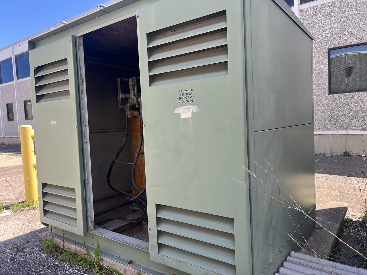 Westinghouse 2000 kVA Dry Substation Transformer 4160V to 480Y/277V 3 Phase 60Hz