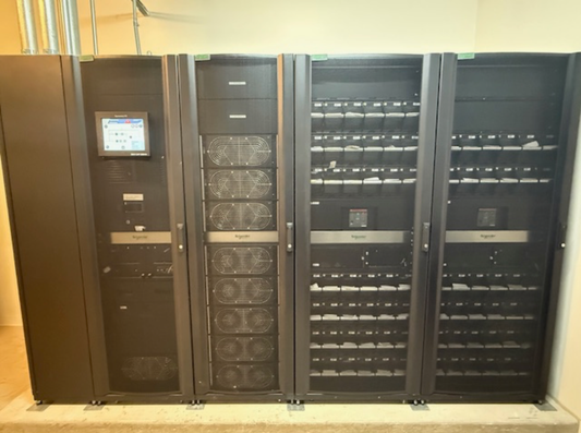 APC Symmetra UPS 200KW / 250KW UPS SYIOF500KMBL