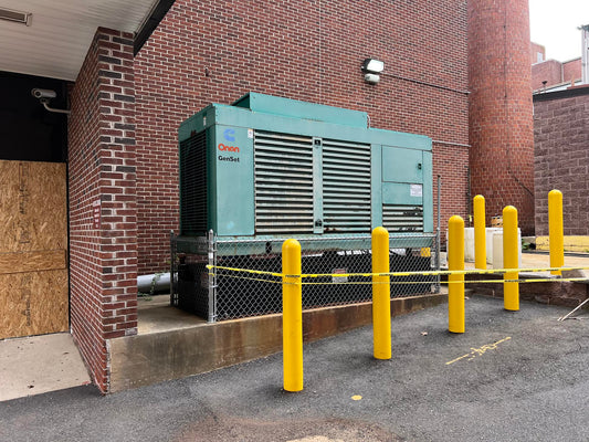 Cummins Onan 350kW Diesel Generator 350DFCC 438kVA 3ph 487hrs