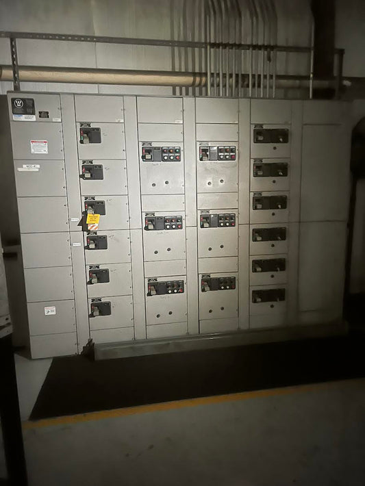 Westinghouse 6 Section MCC Series 2100 600/300a Lineup
