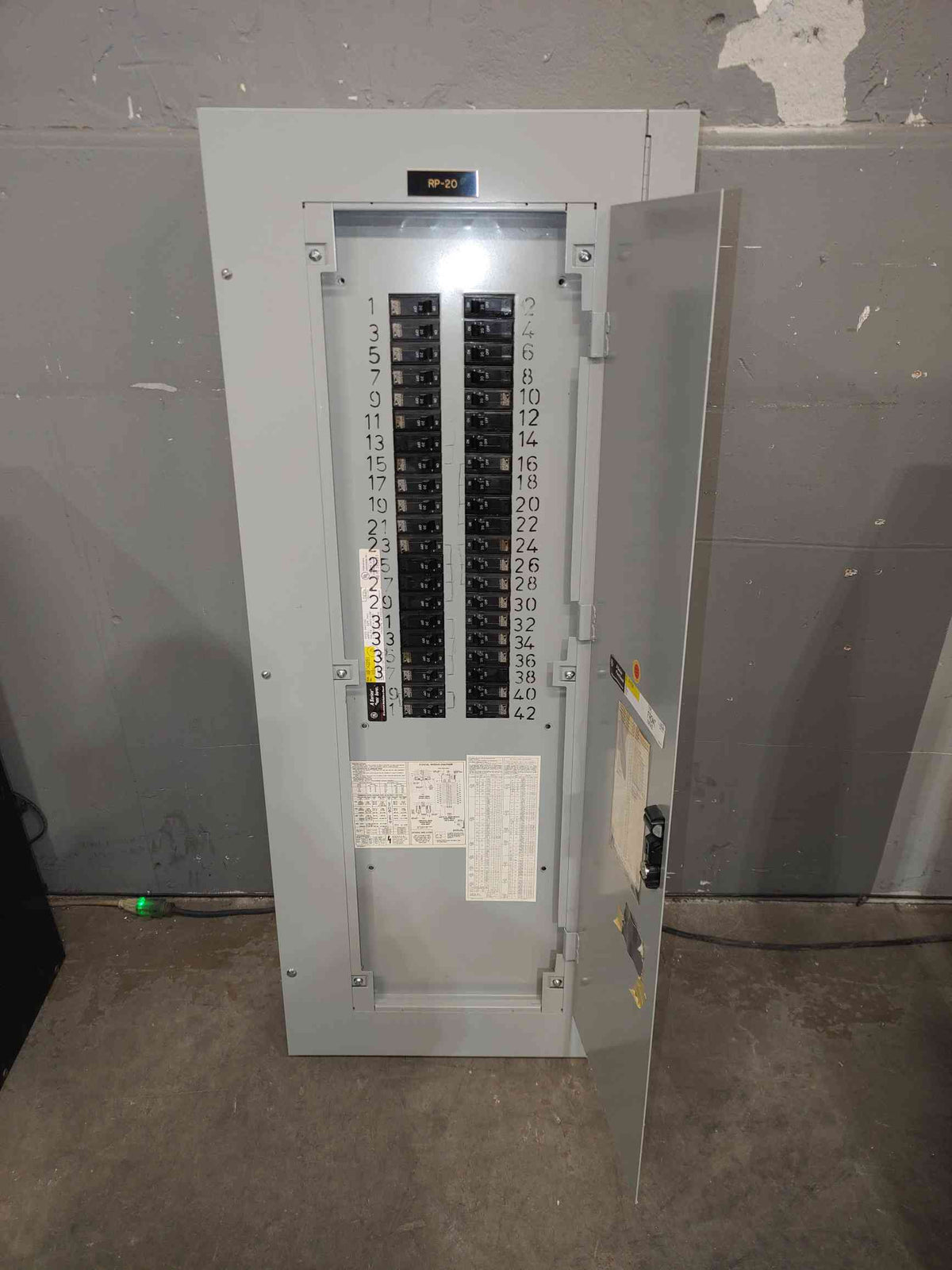 GE A Series Panelboard 208Y/120V 225A MAX AF49SDN (112470)