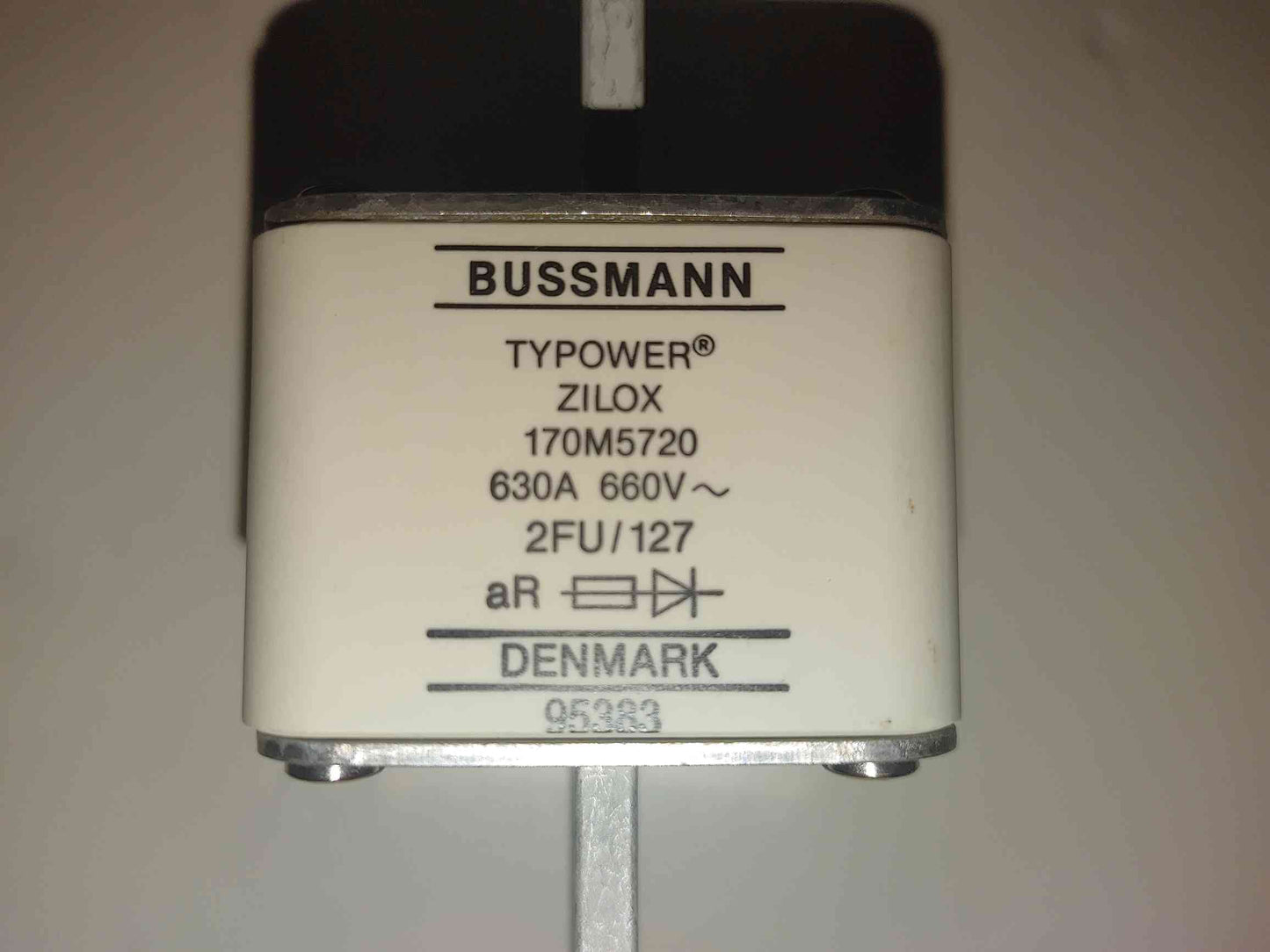 Lot of 2 Bussman Typower 170m5720 630A(S6LLST6732)