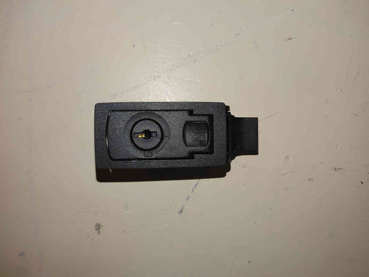 APC Server Rack Side Panel Locks(S6LLST4531)