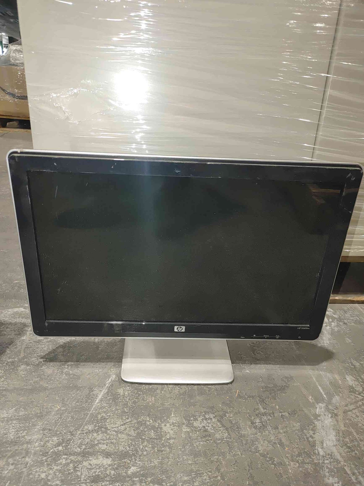 Lot Of 12 Computer Monitors (SKU: 113910)