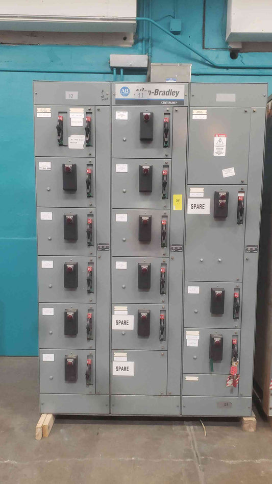 Allen-Bradley 2100 Centerline MCC Lineup 3 Section 600V 800A Motor Control Center