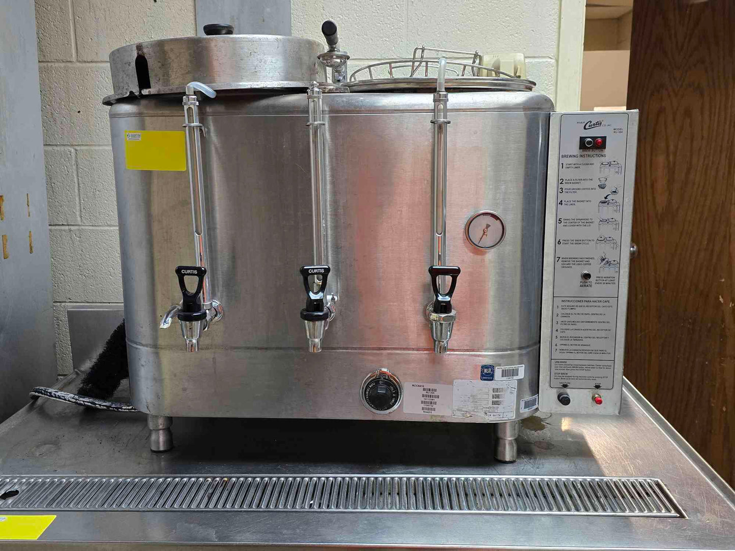 Wilbur Curtis Commercial Brewing Station