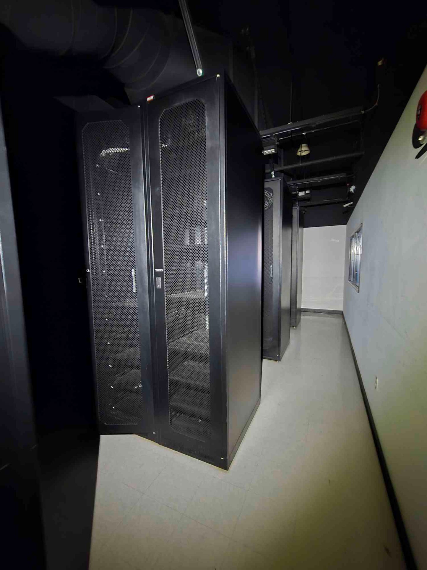 Encore 24 X 36 X 102 Server Rack