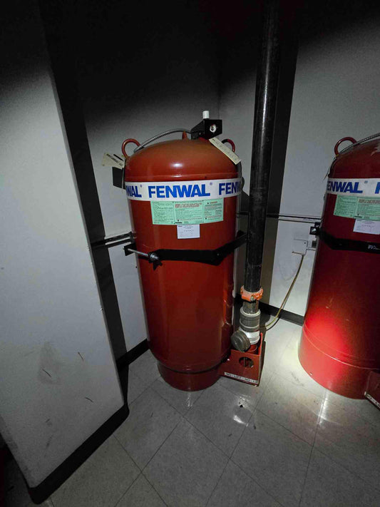 Fenwal FM-200 Clean Agent Extinguishing System Unit 625 Lbs (SKU: 111026)