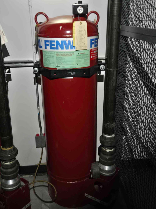 Fenwal FM-200 Clean Agent Extinguishing System Unit 333 Lbs (SKU: 111029)