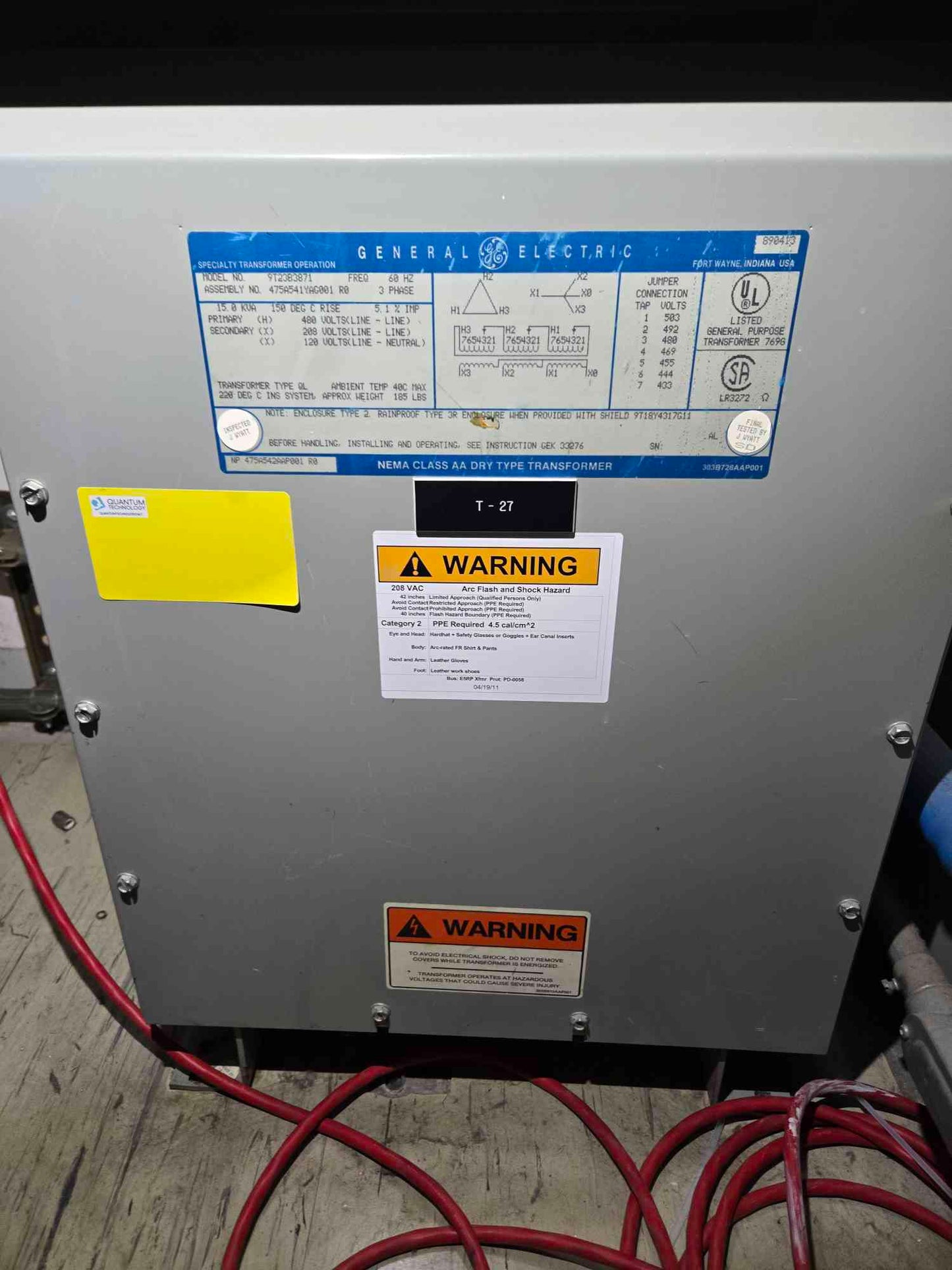 GE 15KVA 3PH 480 X 208 / 120v Transformer 9T23B3871