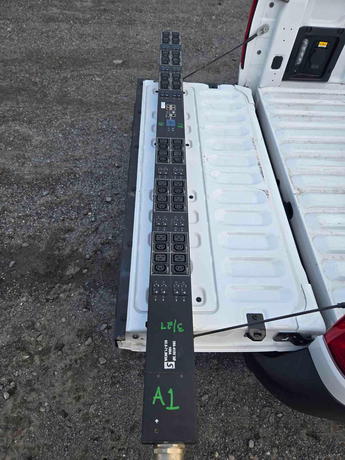 Raritan PX3-176AXV-V2 71.9kVA 415V 100A 3Phase 48 Outlet Intelligent PDU iX7