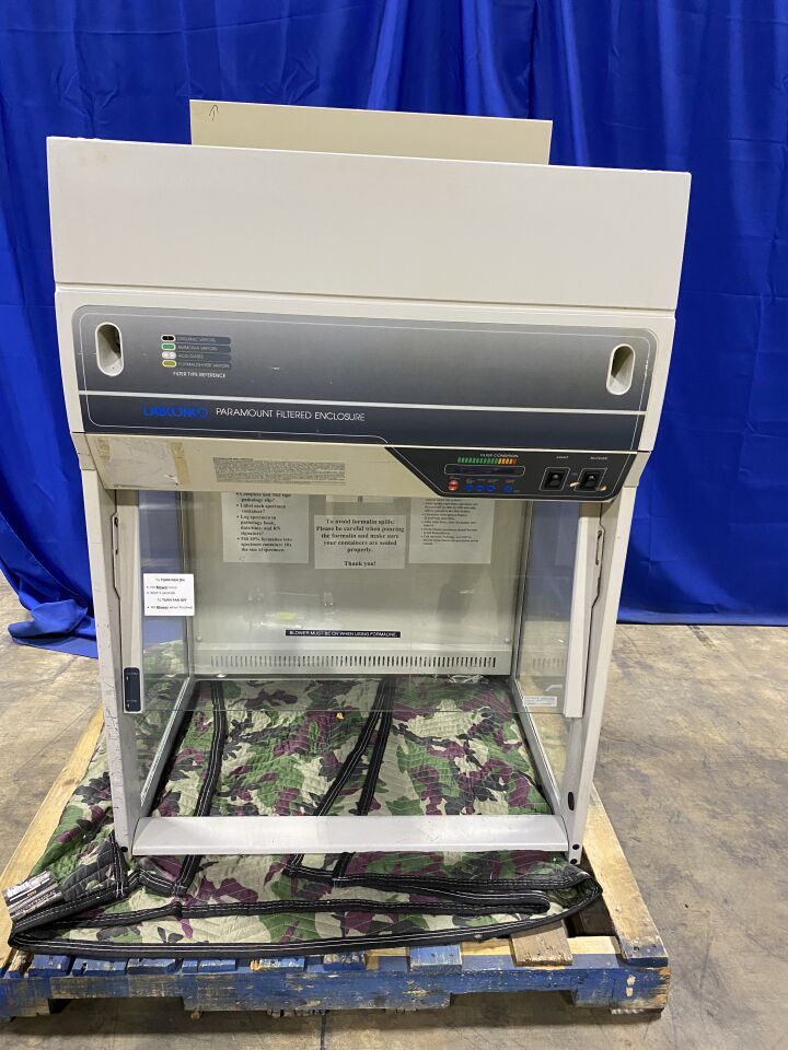 LABCONCO Paramount Filtered Enclosure Fume Hood Bio Safety Cabinet