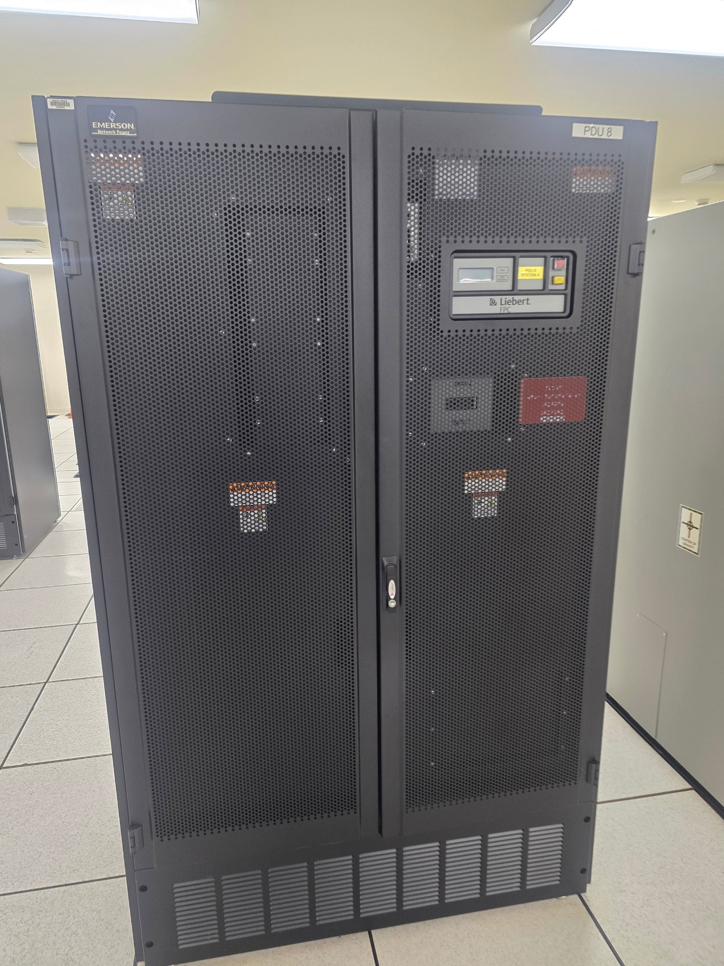 Liebert FPA15C150P FPC 150kVA Power Distribution Cabinet PDU 480V to 208/120V