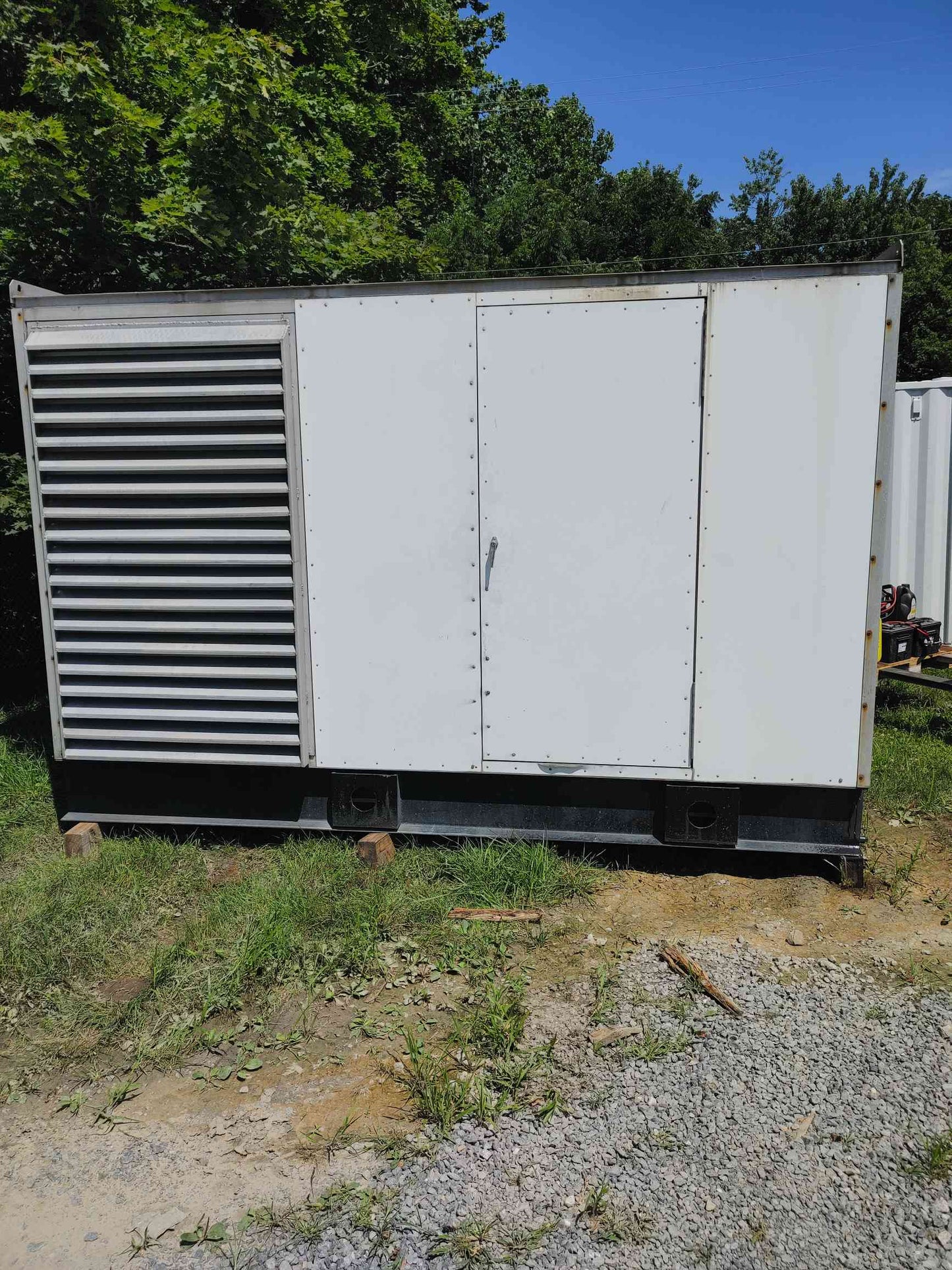 Cummins Onan 125 kW Diesel Generator 125DGEAL 3 Phase Single Standby Enclosure 1157.9Hrs TESTED(SKU: 114117)