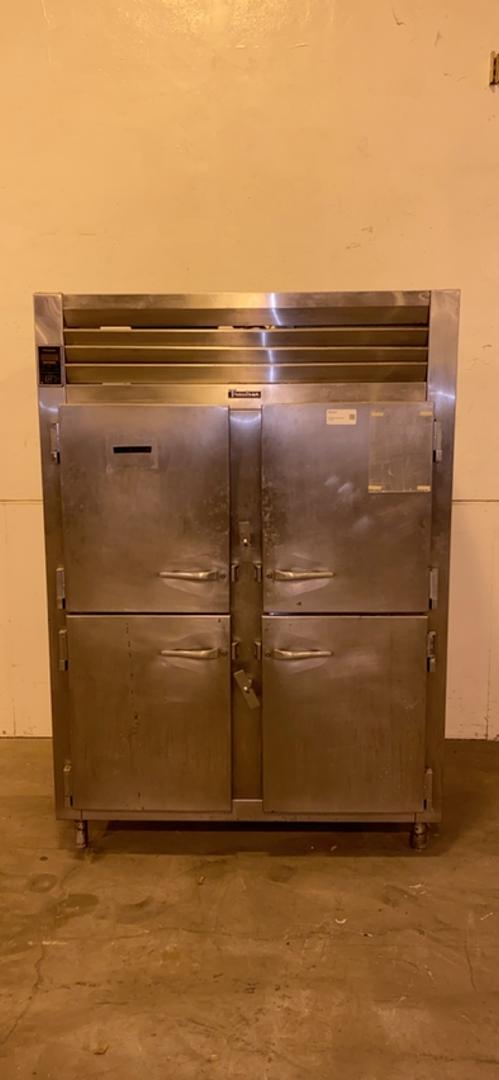Traulsen & Co Refrigerator Model RHT 2-26 WUT Tested!(S6LLST3440)