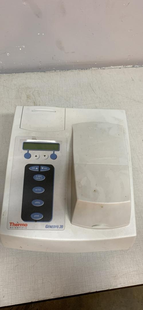 Thermo Scientific Genesys 20 Model 4001/4 in working condition prior to being moved to storage(S6LLST6429)