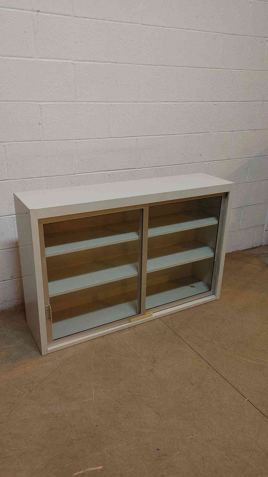 47" Glass Door Overhead Cabinet (Q16600)(Q16600)