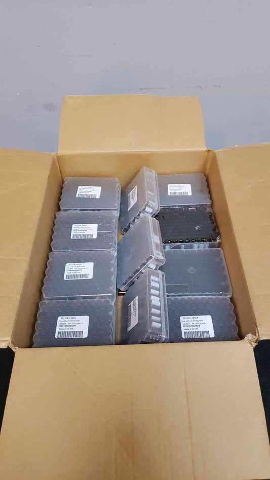 Lot of 1800 2mL Amber LOV White Grad 3211LE-1232A (SKU: 4874AA)