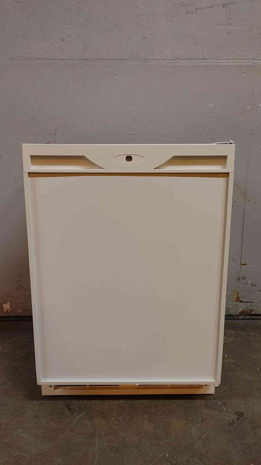 *Pickup Only* U-Line Compact Reach In Undercount Refrigerator 115VAC 2.4A 1PH U-1175RW-00