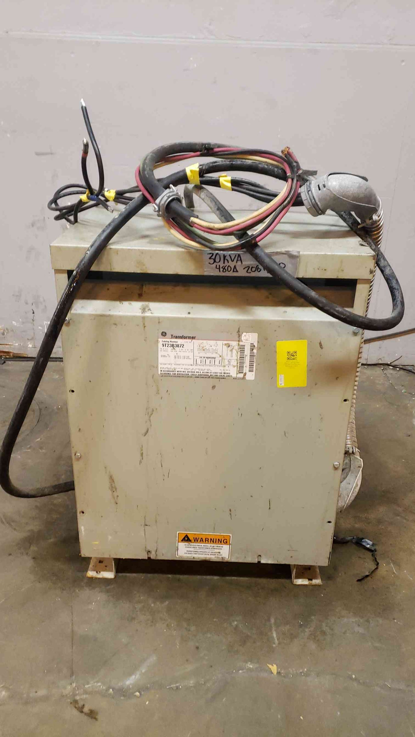 GE 30KVA 480v x 208Y/120 3PH Dry Transformer 9T23B3872 (SKU: 106912)