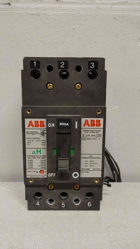 ABB 200A 3 Pole Circuit Breaker 600VAC 500VDC RT-2055