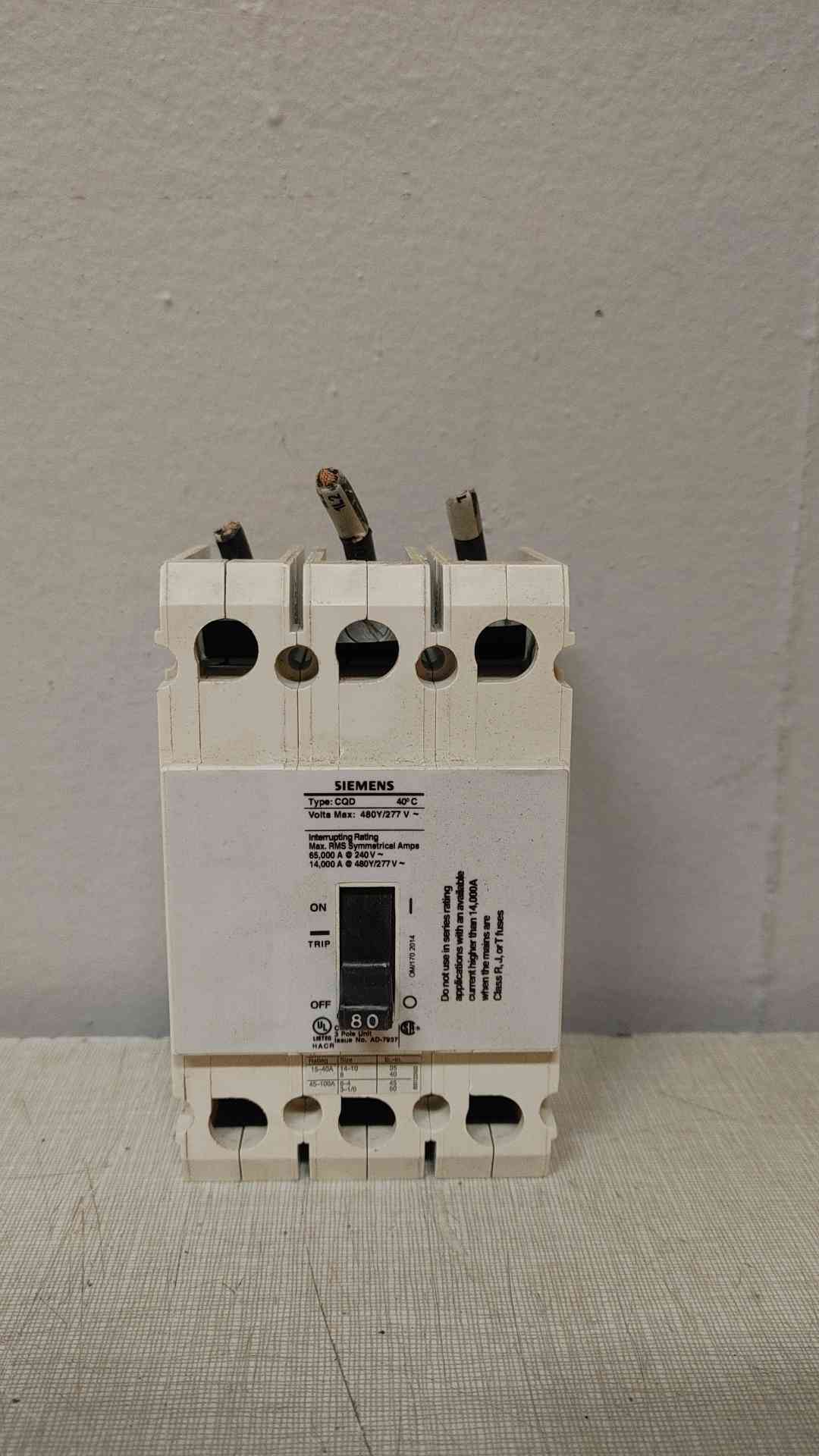 *Pickup Only* Siemens 80A 3 Pole Circuit Breaker 480Y/277V AD-7937