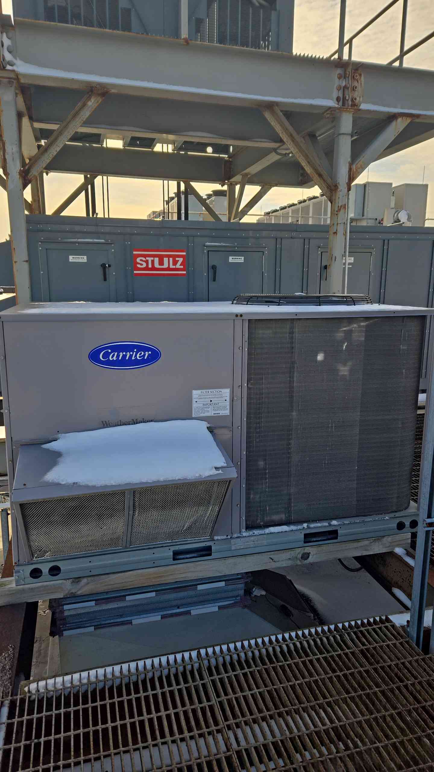 Carrier 12.5 Ton RTU 48TCED14A3A5A0 WeatherMaker Packaged AC Unit (107396