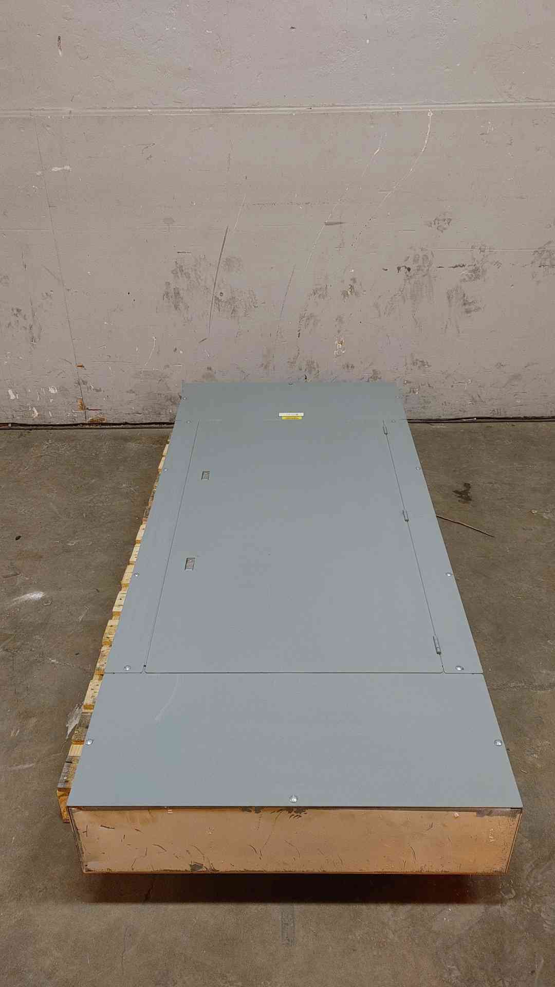 Square D I-Line Breaker Panelboard 600A 480Y/277V 3PH 4W 21 Breakers