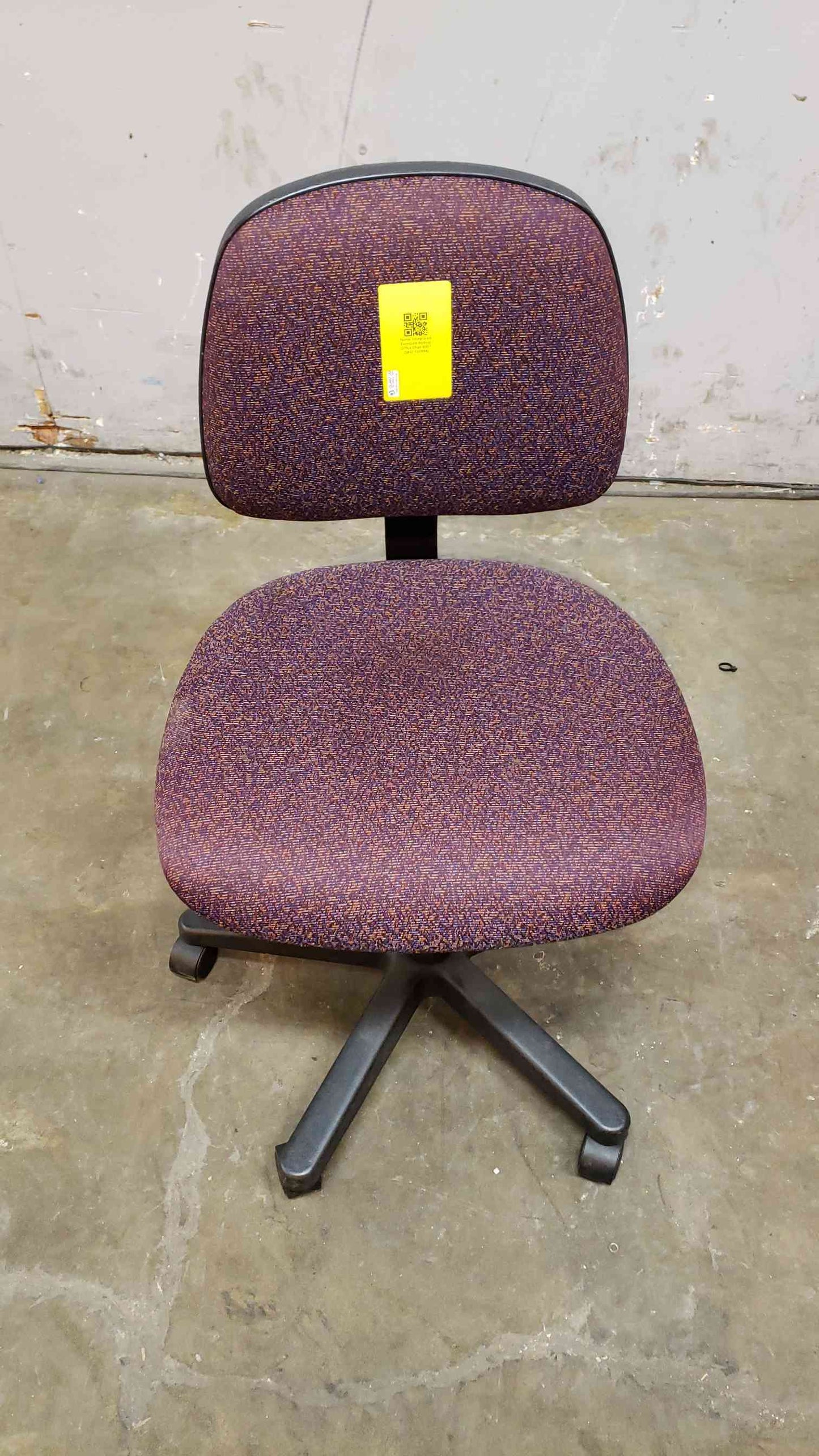 *Pickup Only* Integrated Furniture Rolling Office Chair 8011 (SKU: 107994)