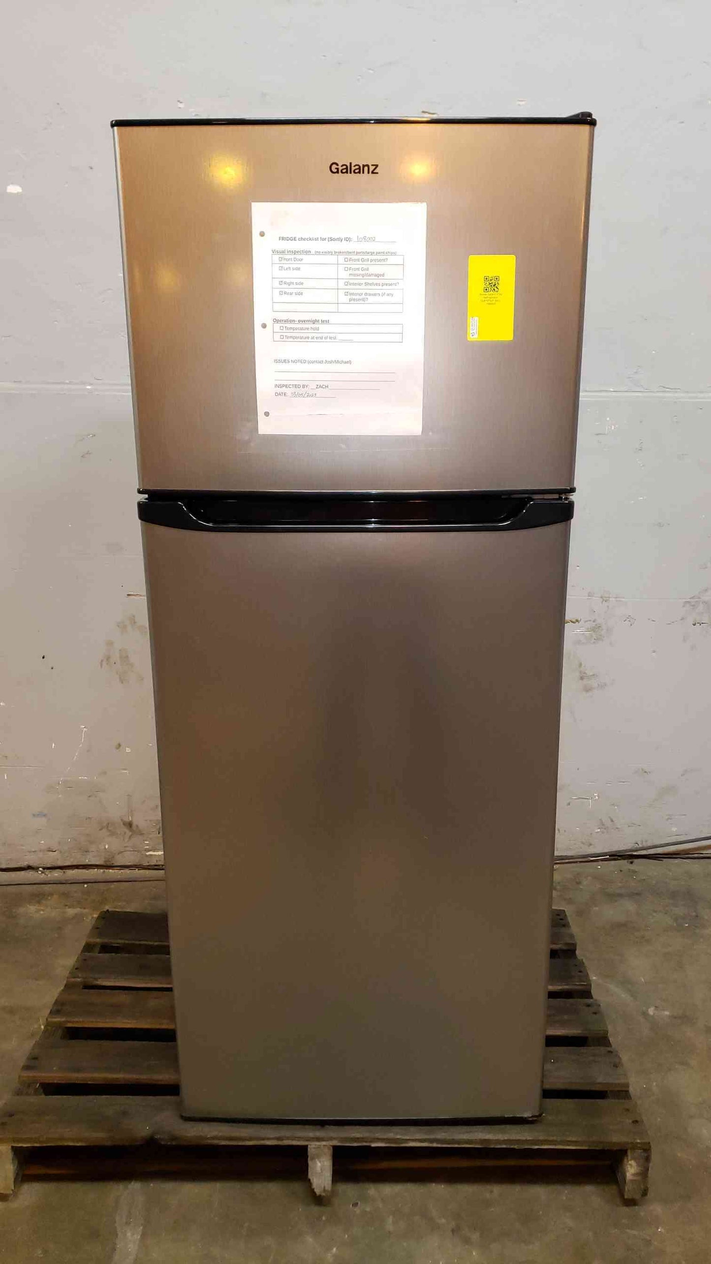 Galanz 115V Refrigerator Freezer Combo GLR10TS5F TESTED (SKU: 108002)