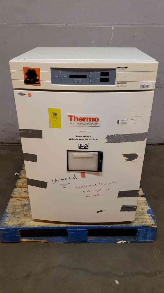 Thermo Electron 115V 1PH Forma Series II Water Jacketed CO2 Incubator 3110 (SKU: 108060)