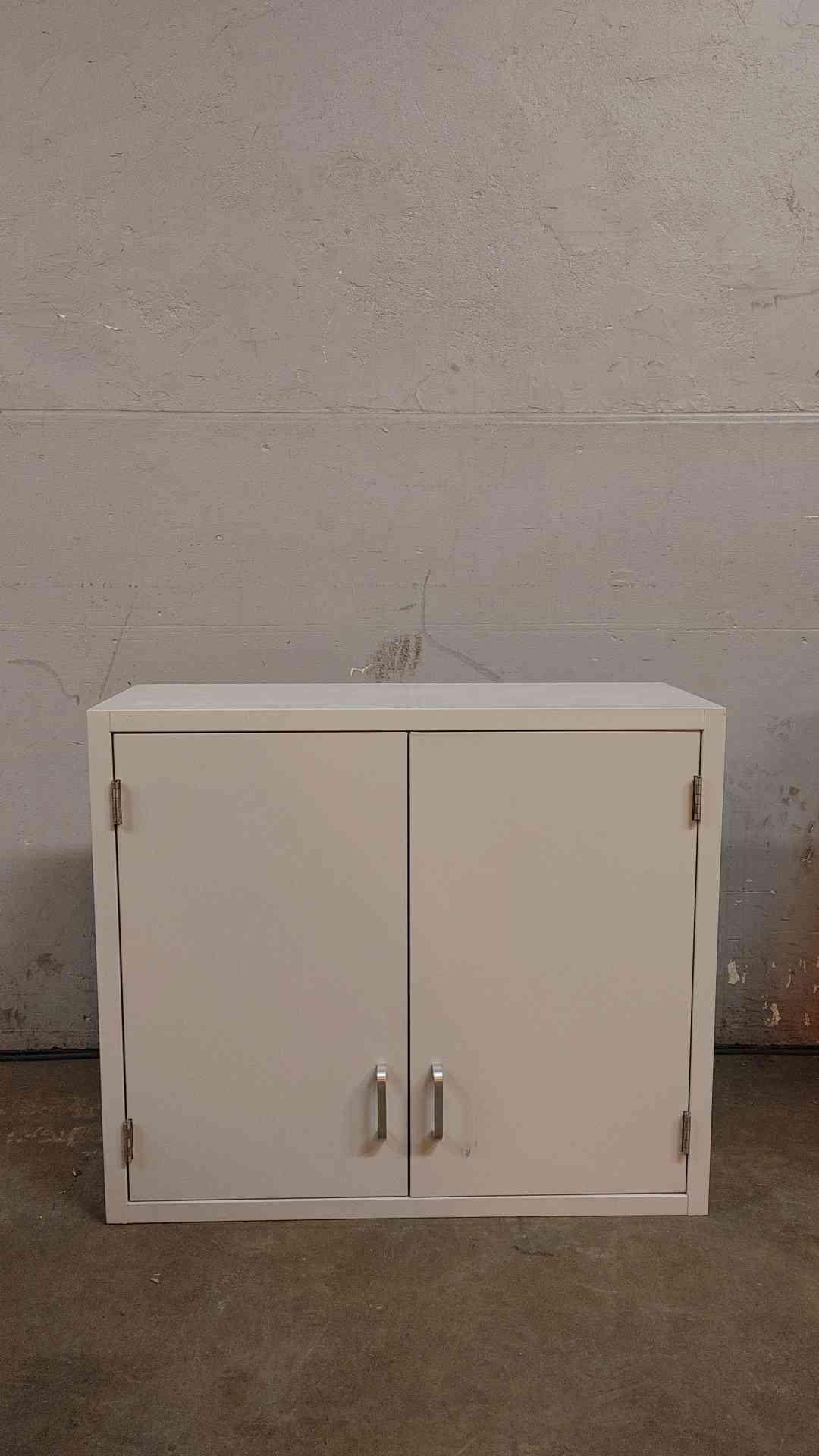 3' Duralab Solid Door Overhead White (SKU: 108301)