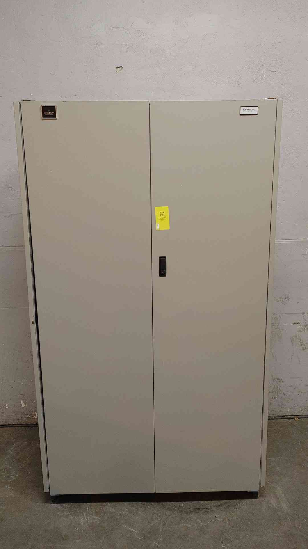 Liebert EXC 640A 3PH 208/120V EXC30022B30A079 PDU Expansion Cabinet (108351)