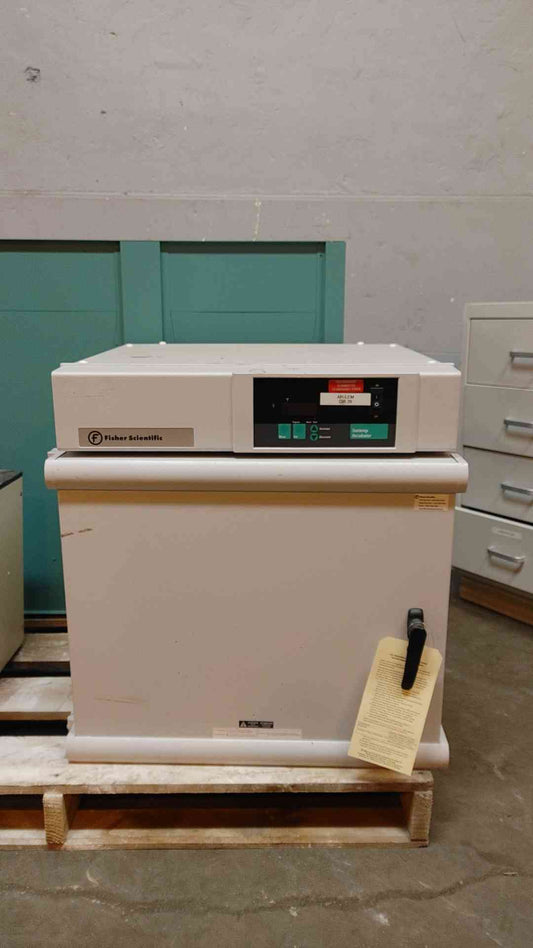 Fisher Scientific Isotemp Incubator 120V 7.2A 625D (108353)