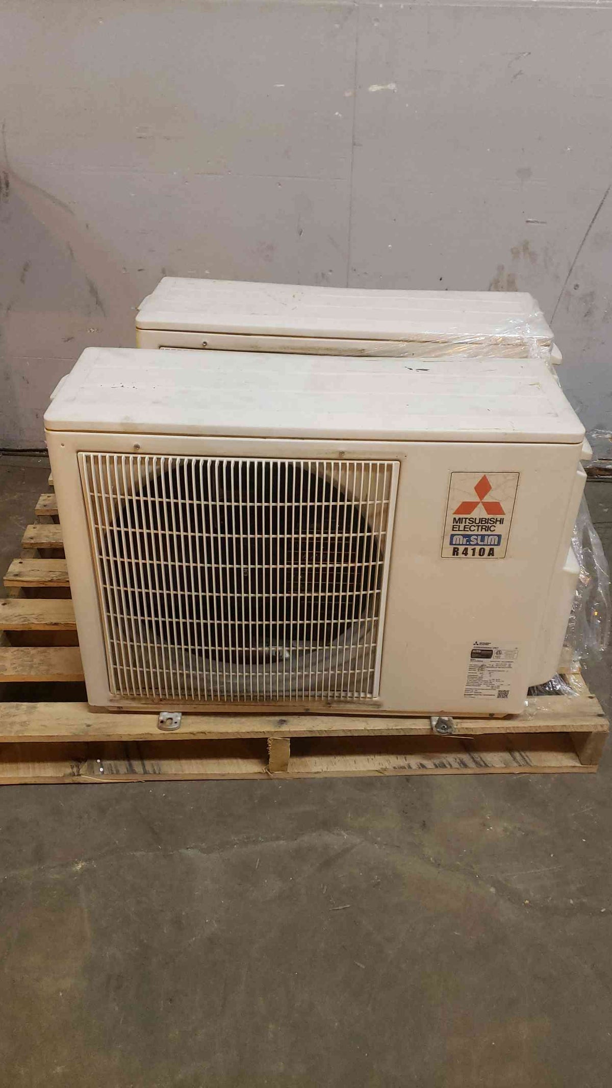 Mitsubishi Electric 208/230 1PH Condensing Unit PUY-A12NHA4 (SKU: 108370)