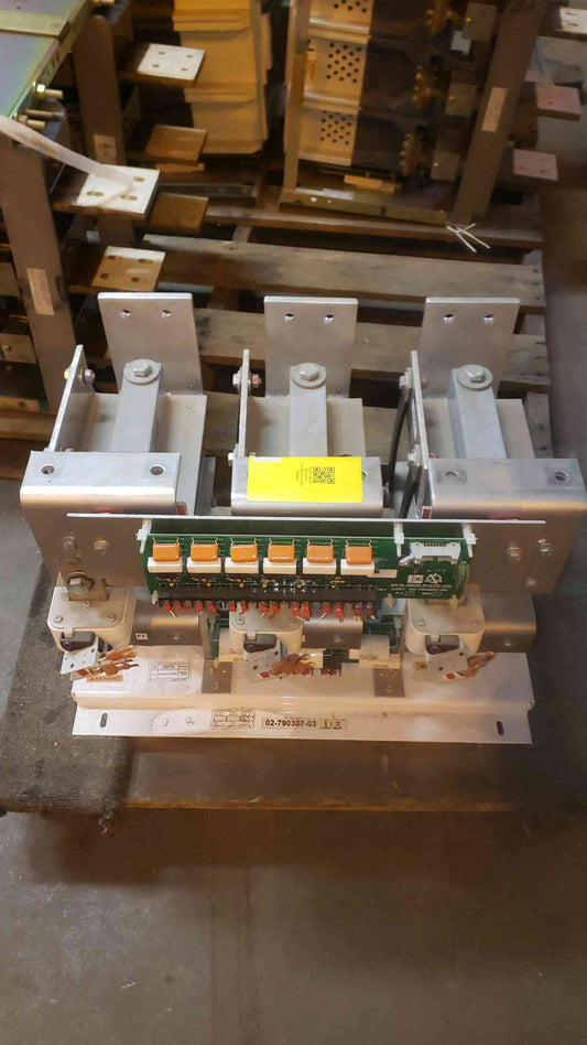 White Aluminum Transformer (SKU: 108455)