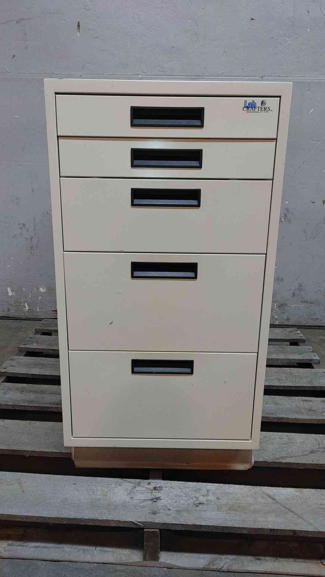 Lab Crafters 18" Drawer Casework (SKU: 108511)