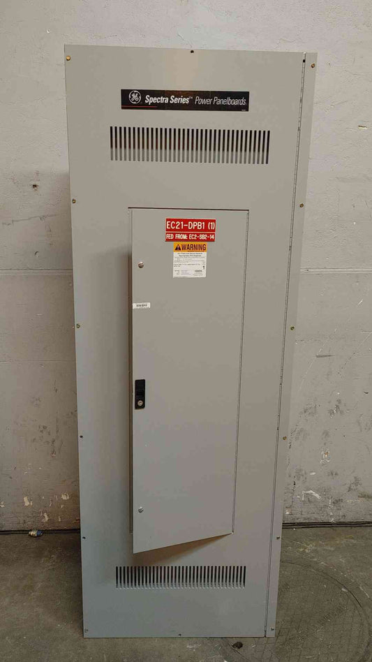 GE Spectra 480v Panelboard APN 600A 10 Breakers 3PH 3W 42092602MM (108615)