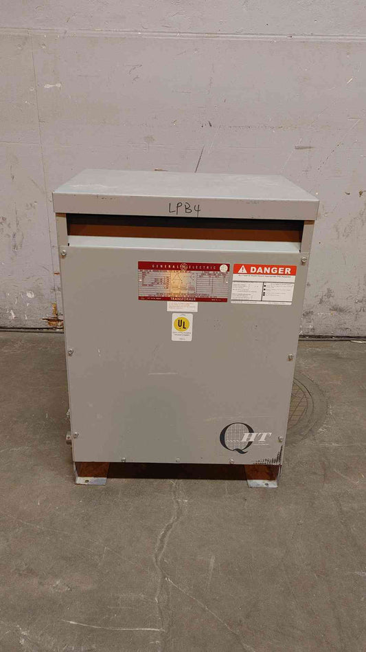 45KVA GE 9T23B3873 3 Phase Class AA Dry Type 480V x 208/120v (108696)