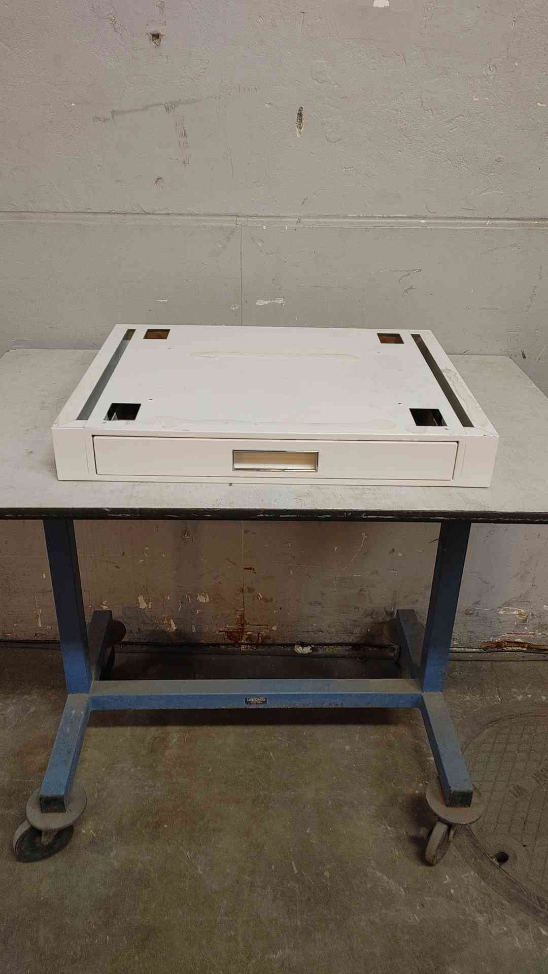 28" Recessed Apron Legroom Metal Casework Spacer (108715)